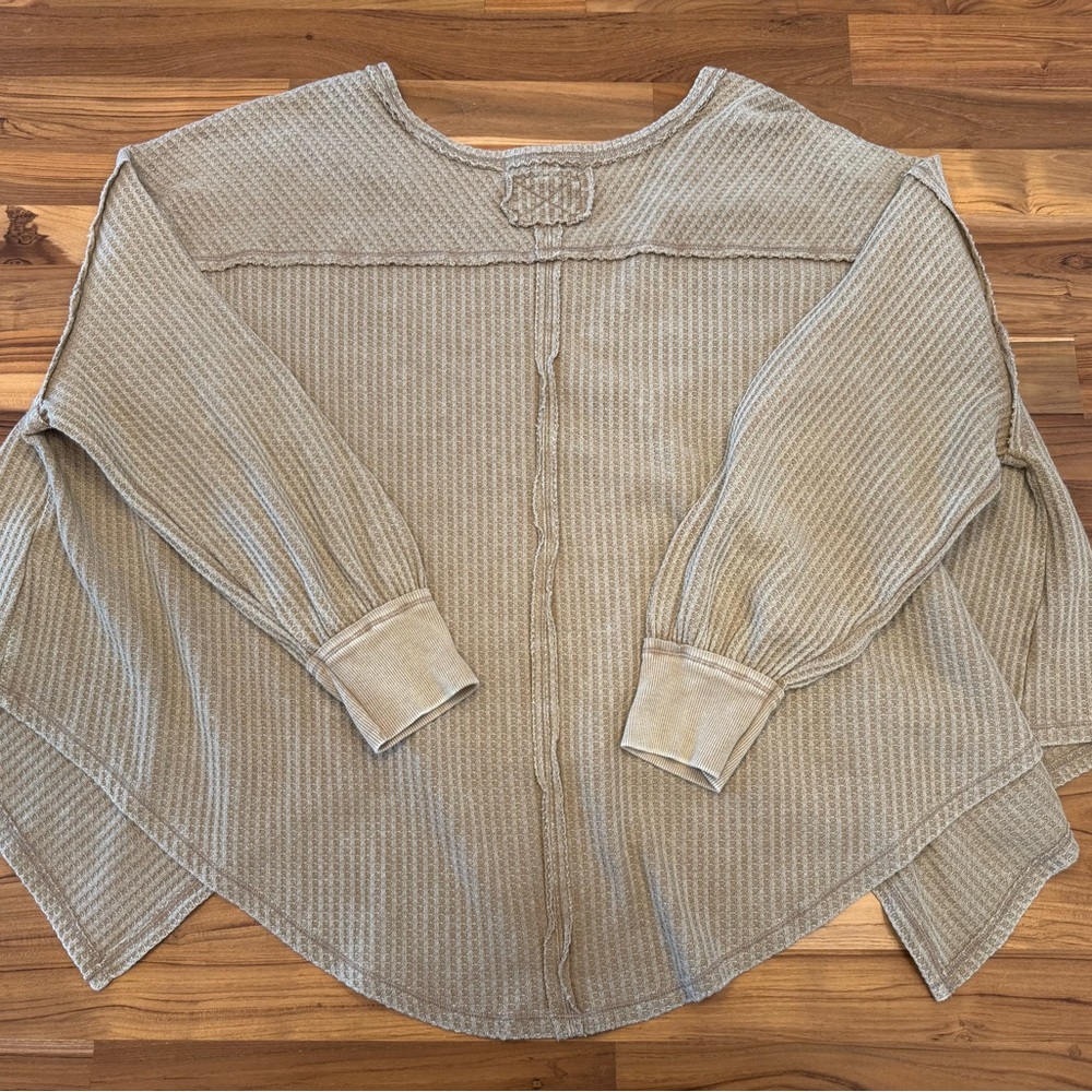 Free People We The Free Coraline Thermal - Olive Tapenade - M - Picture 3 of 4